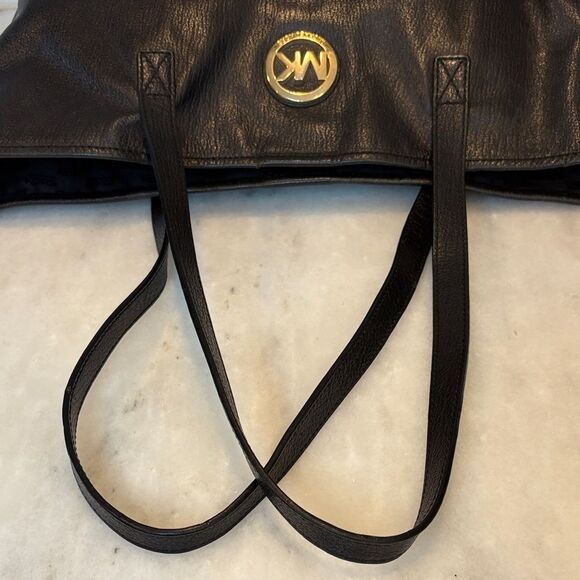 Michael Kors Bag Purse Handbag Leather Medallion Large Tote Pocketbook - Picture 11 of 16